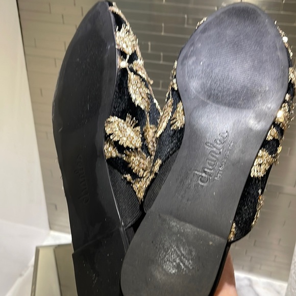 NWOB/Velvet Fickle Charles by Charles David black w/Gold Sequins mule. Size 10 - Picture 6 of 7